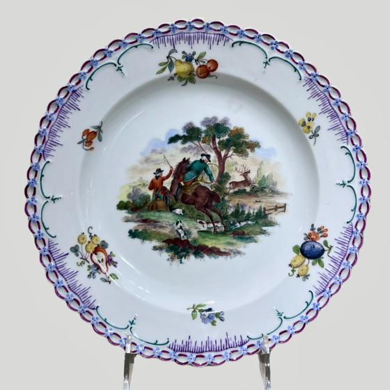 ​Парные тарелки со сценами охоты, Германия, КРМ, XIX век
